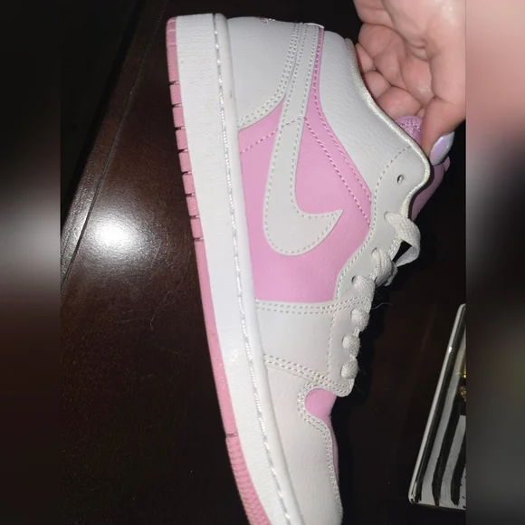 Jordan Purple and White Sneakers - Picture 2 of 3